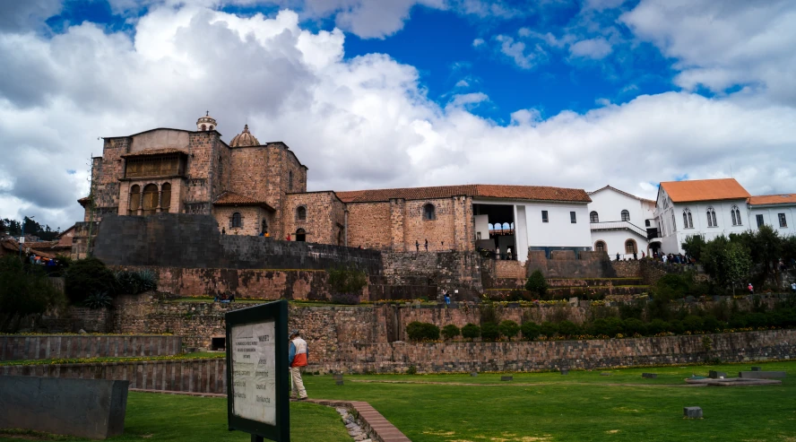 Exploring Ancient Marvels: Must-Visit Sites on Cusco Tours