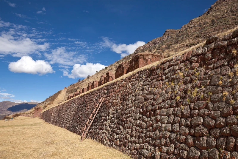 The Enigmatic Beauty of Huchuy Qosqo